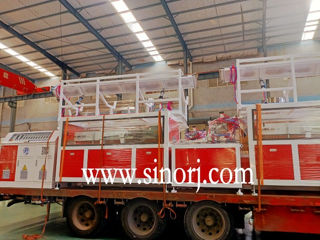 四條PVC格柵板生產線板車發(fā)貨中